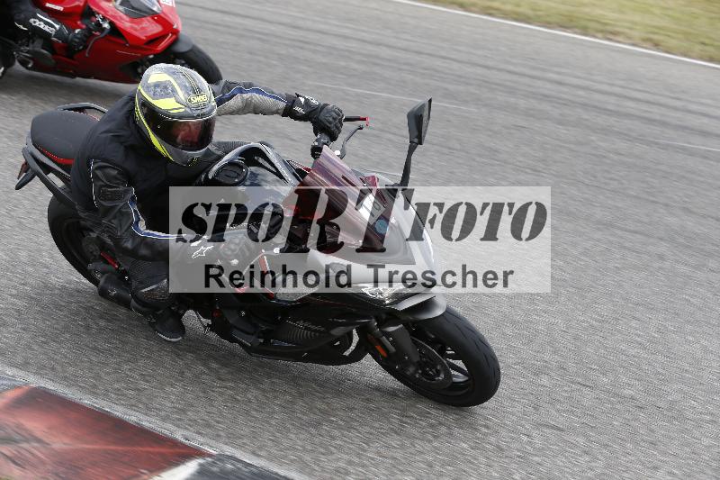 /19 26.05.2025 FREERIDE Training ADR/Gruppe M/16